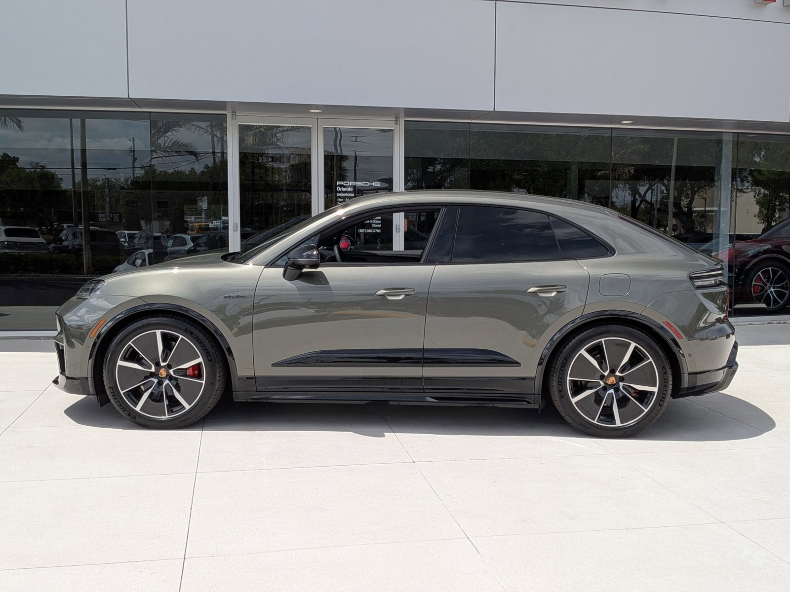 New 2026 Porsche Macan GTS Electric image 2