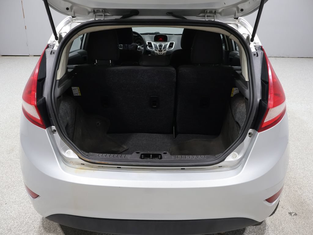 Used 2012 Ford Fiesta SE FWD image 19