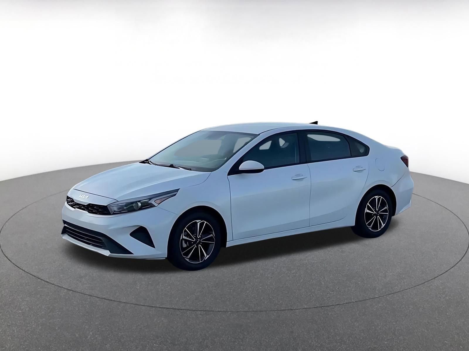 Used 2023 Kia Forte LXS FWD image 8