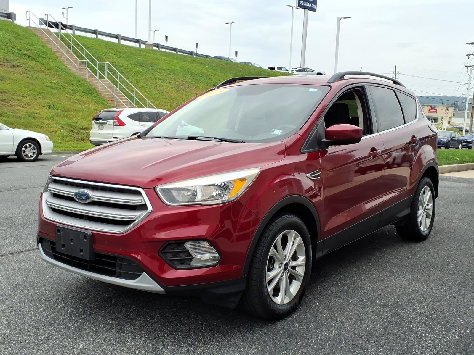 Used 2018 Ford Escape SE AWD/4WD image 8