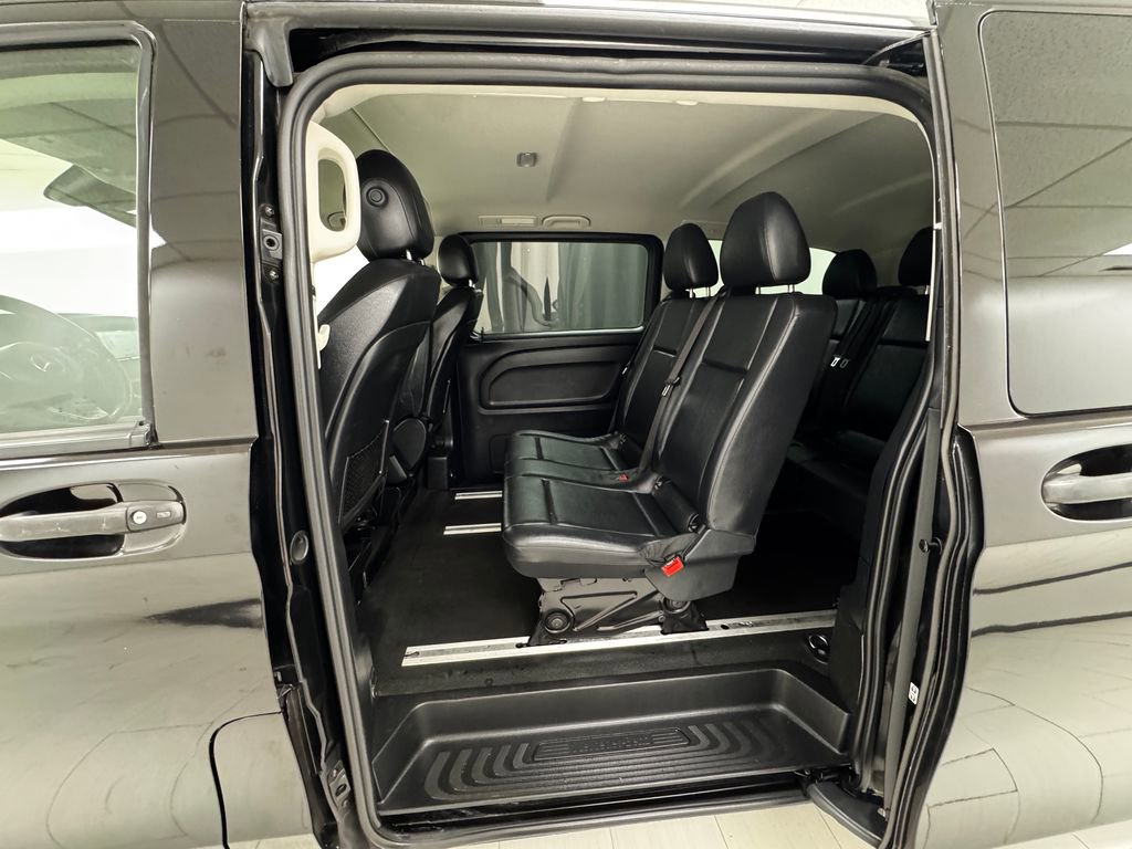 Used 2018 Mercedes-Benz Metris Passenger image 11