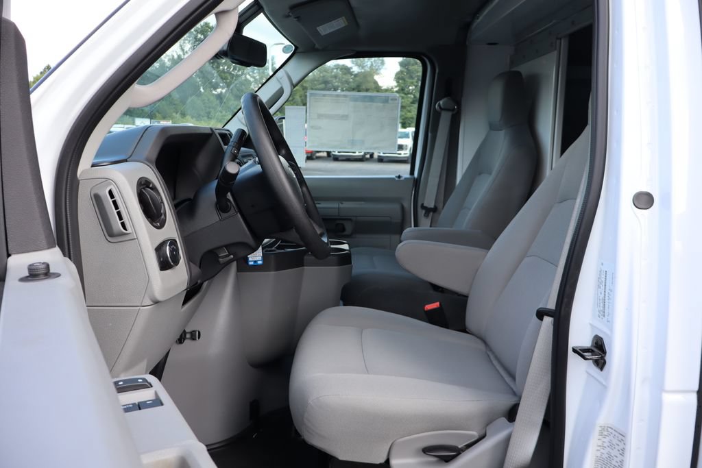 New 2026 Ford E-350 and Econoline 350 Super Duty w/ Power Equipment Group RWD image 21