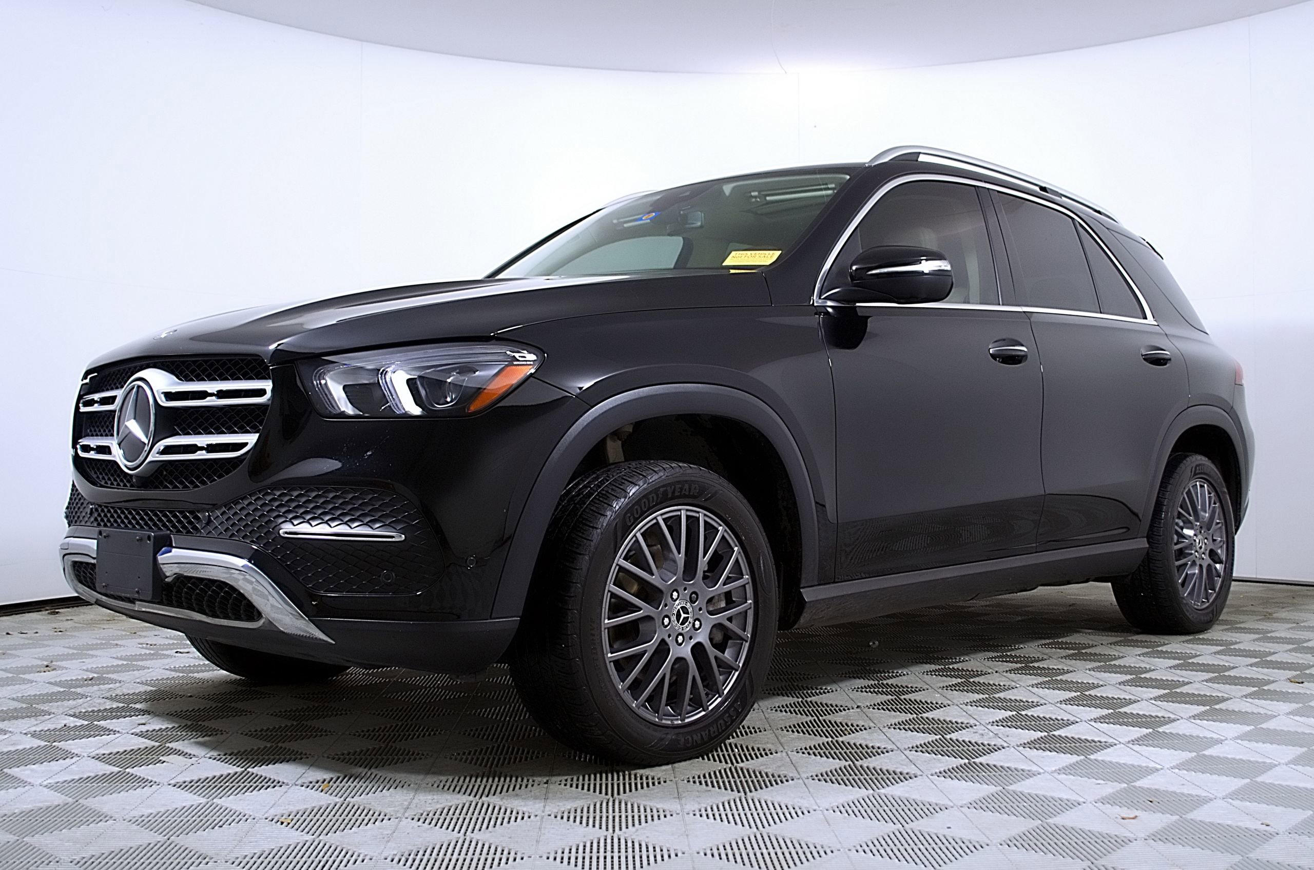 Used 2021 Mercedes-Benz GLE 350 video 2