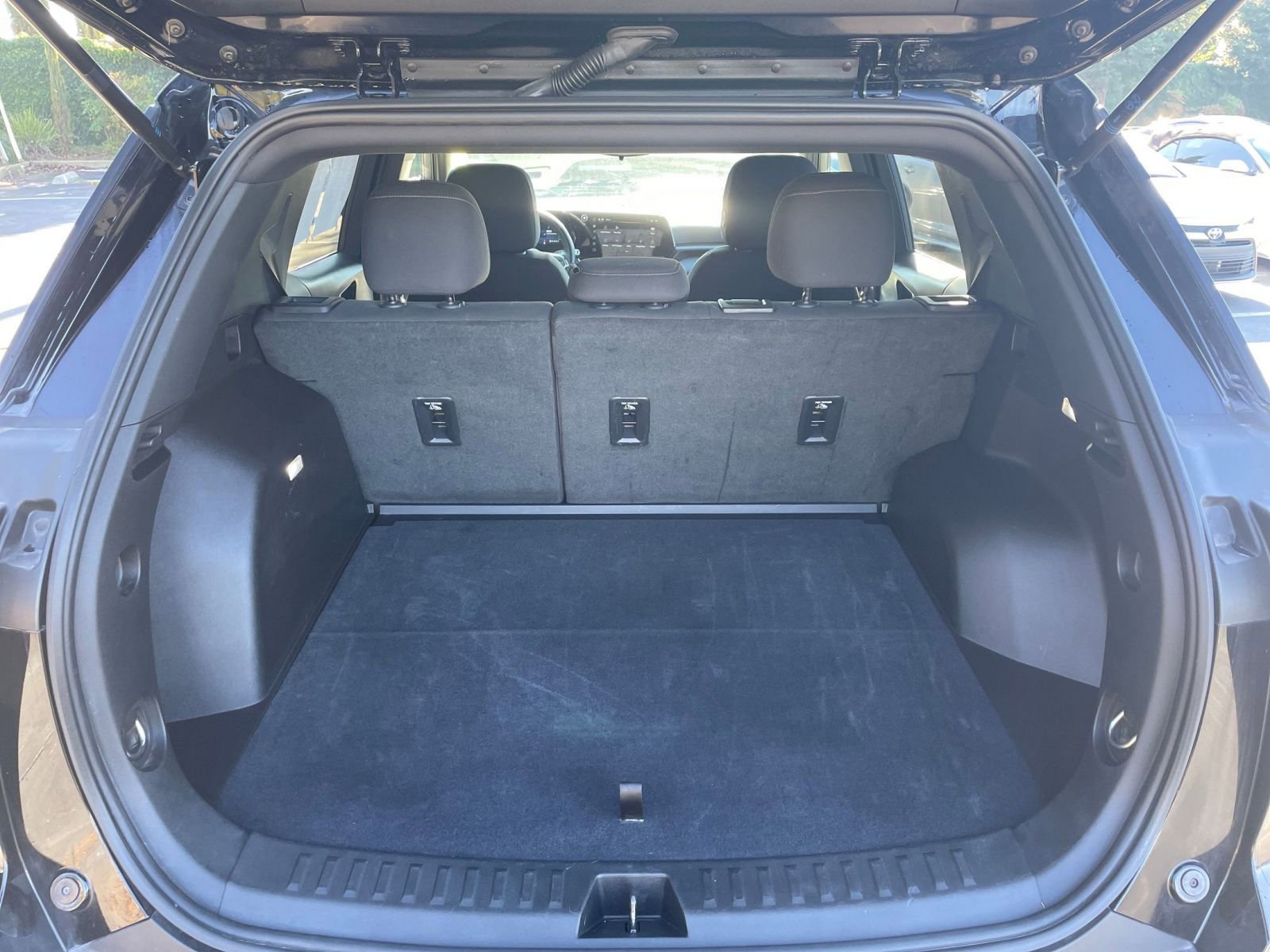 Used 2025 Chevrolet Equinox LT image 30