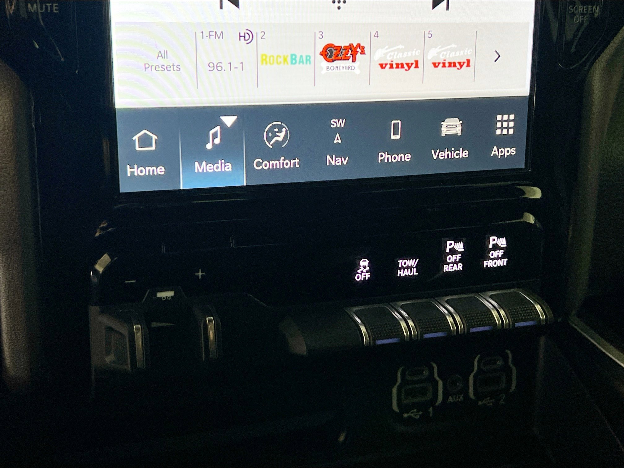 Used 2023 RAM 1500 Big Horn image 27