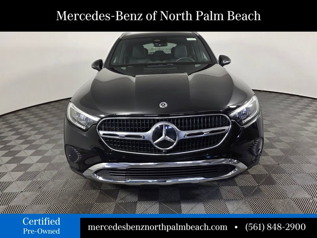Certified 2025 Mercedes-Benz GLC 300 image 2