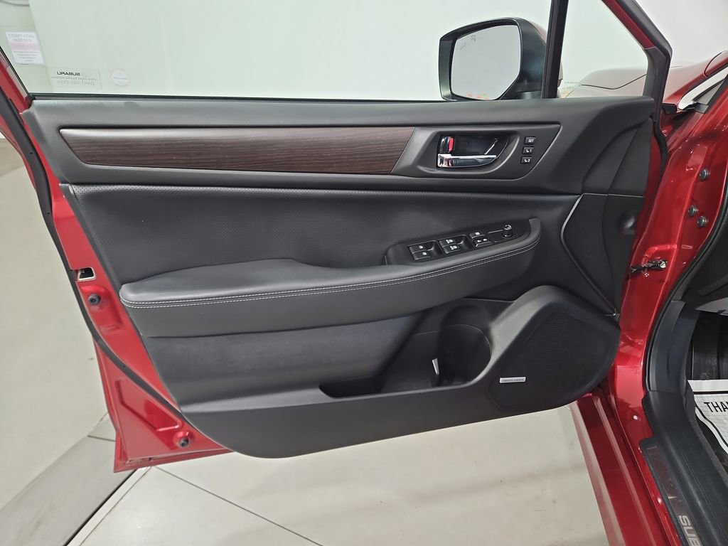 Used 2017 Subaru Legacy 2.5i Limited image 11