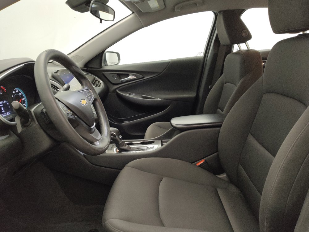 Used 2024 Chevrolet Malibu LS FWD image 17