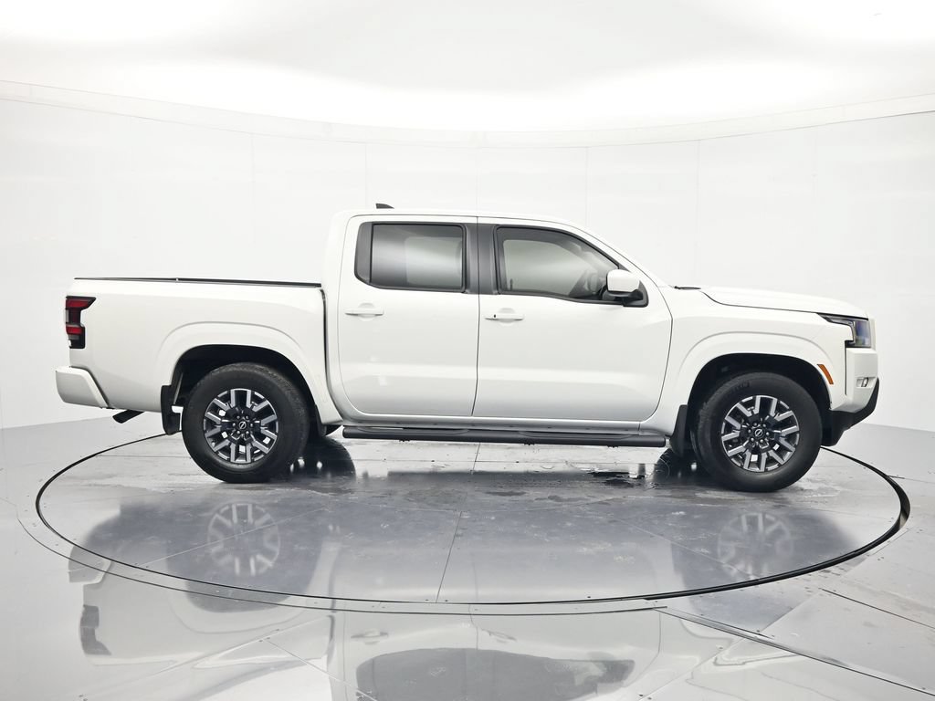 Certified 2022 Nissan Frontier SV RWD image 4