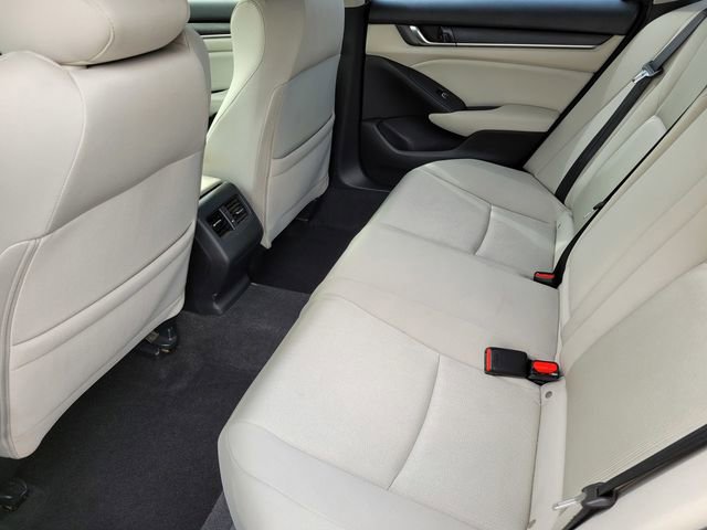 Used 2018 Honda Accord EX image 13