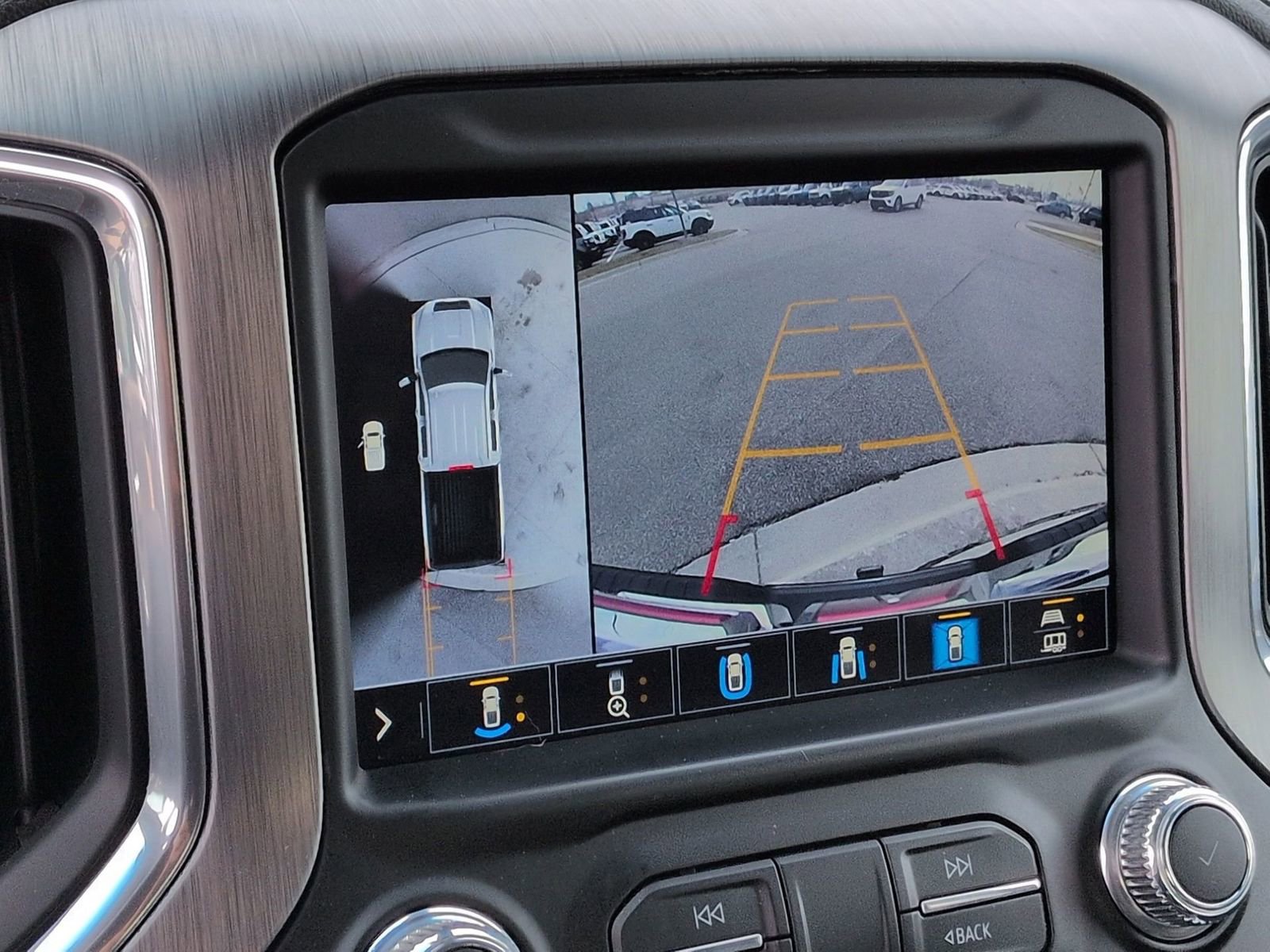 Used 2023 GMC Sierra 2500 Denali image 65