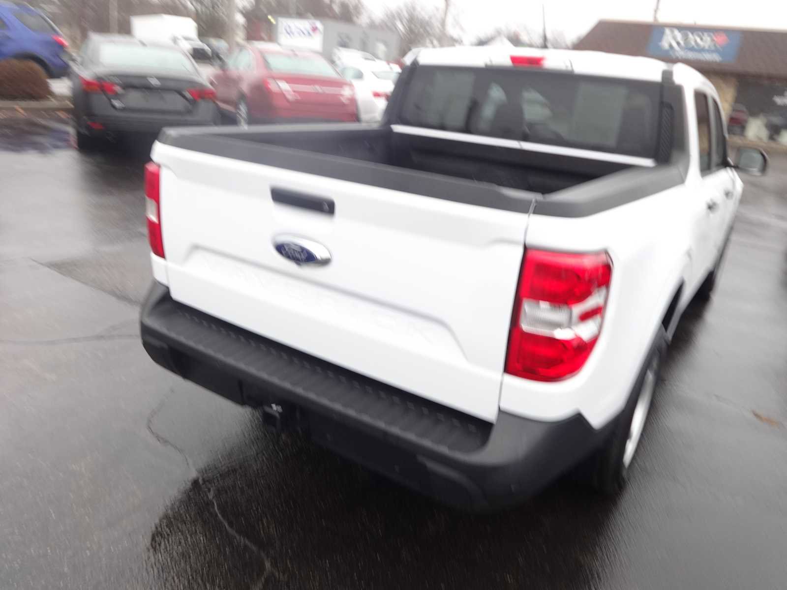 Used 2022 Ford Maverick XL image 7