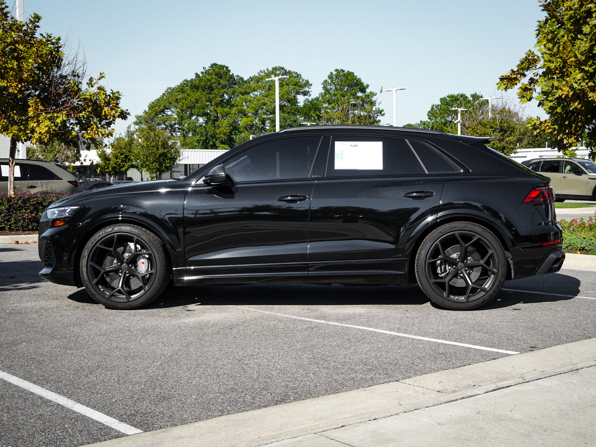 Used 2026 Audi RS Q8 performance w/ Matte Carbon Package AWD/4WD image 7