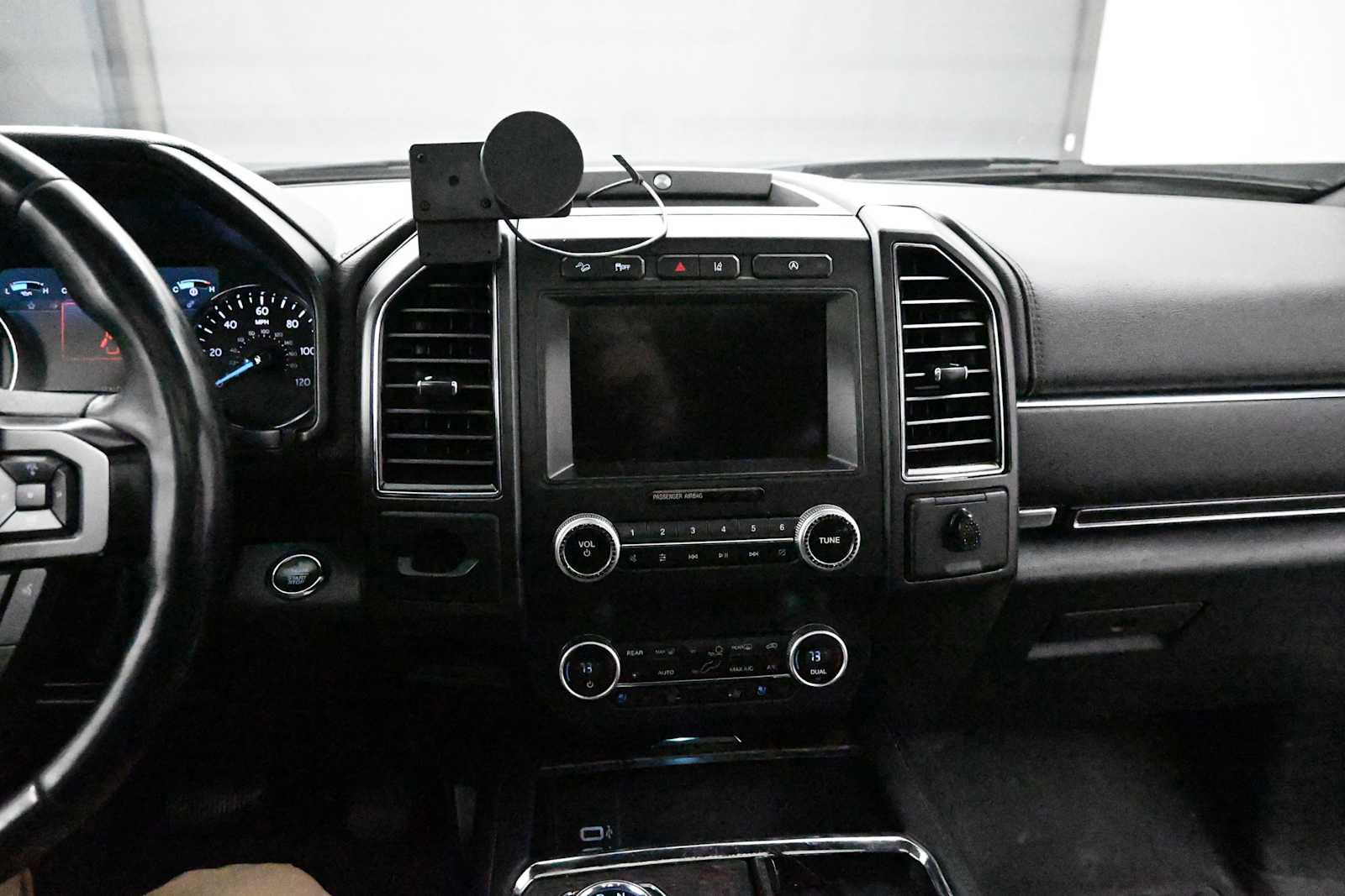 Used 2019 Ford Expedition Max Limited w/ Equipment Group 301A AWD/4WD image 13