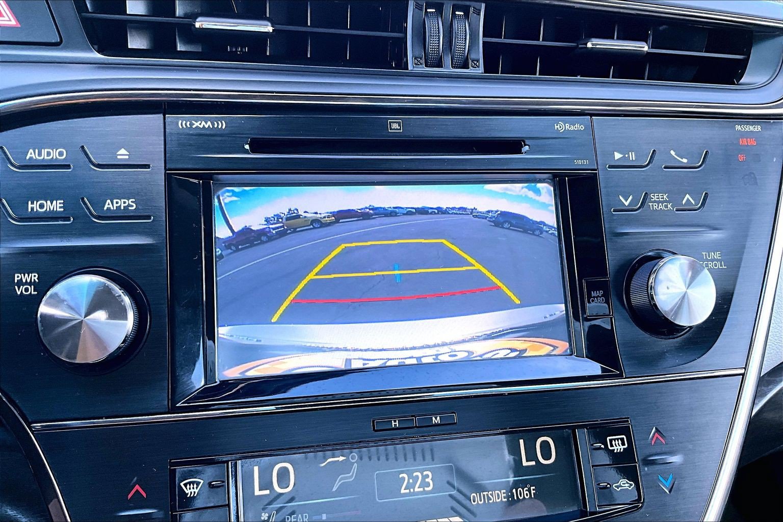 Used 2016 Toyota Avalon Limited w/ Toyota Safety Sense Package FWD image 22
