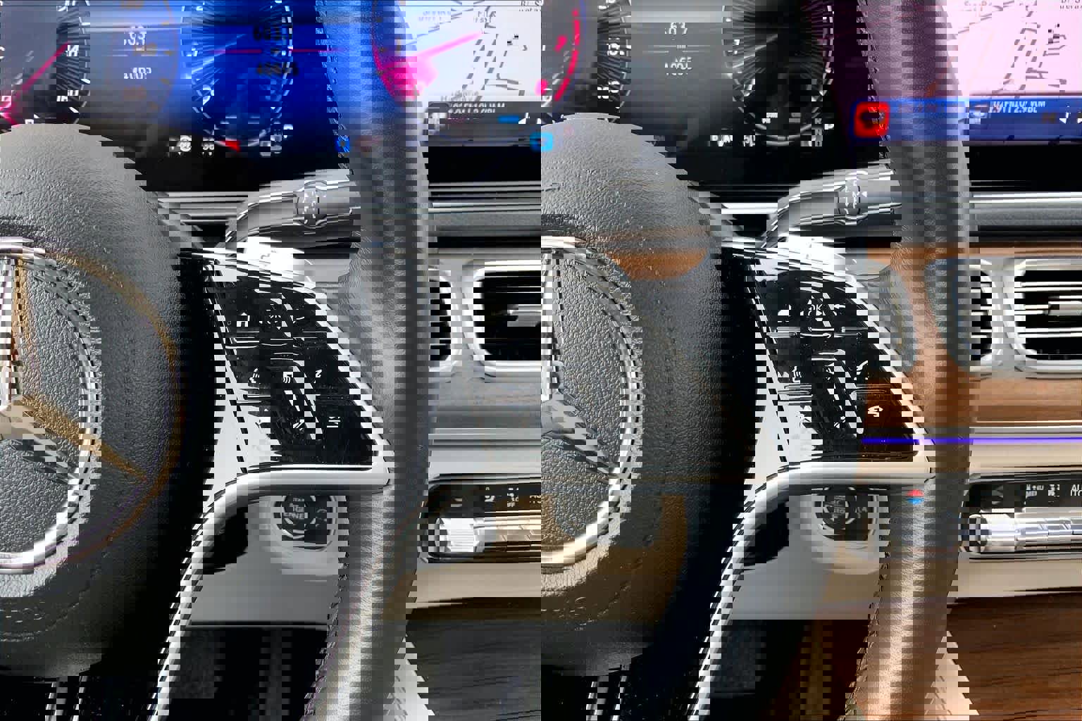 Used 2024 Mercedes-Benz GLE 350 4MATIC image 25