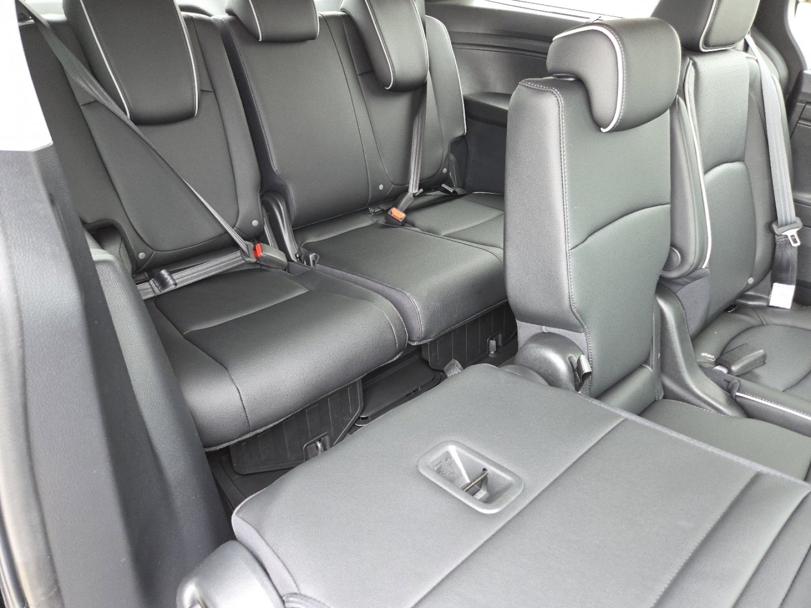 New 2026 Honda Odyssey Elite image 27
