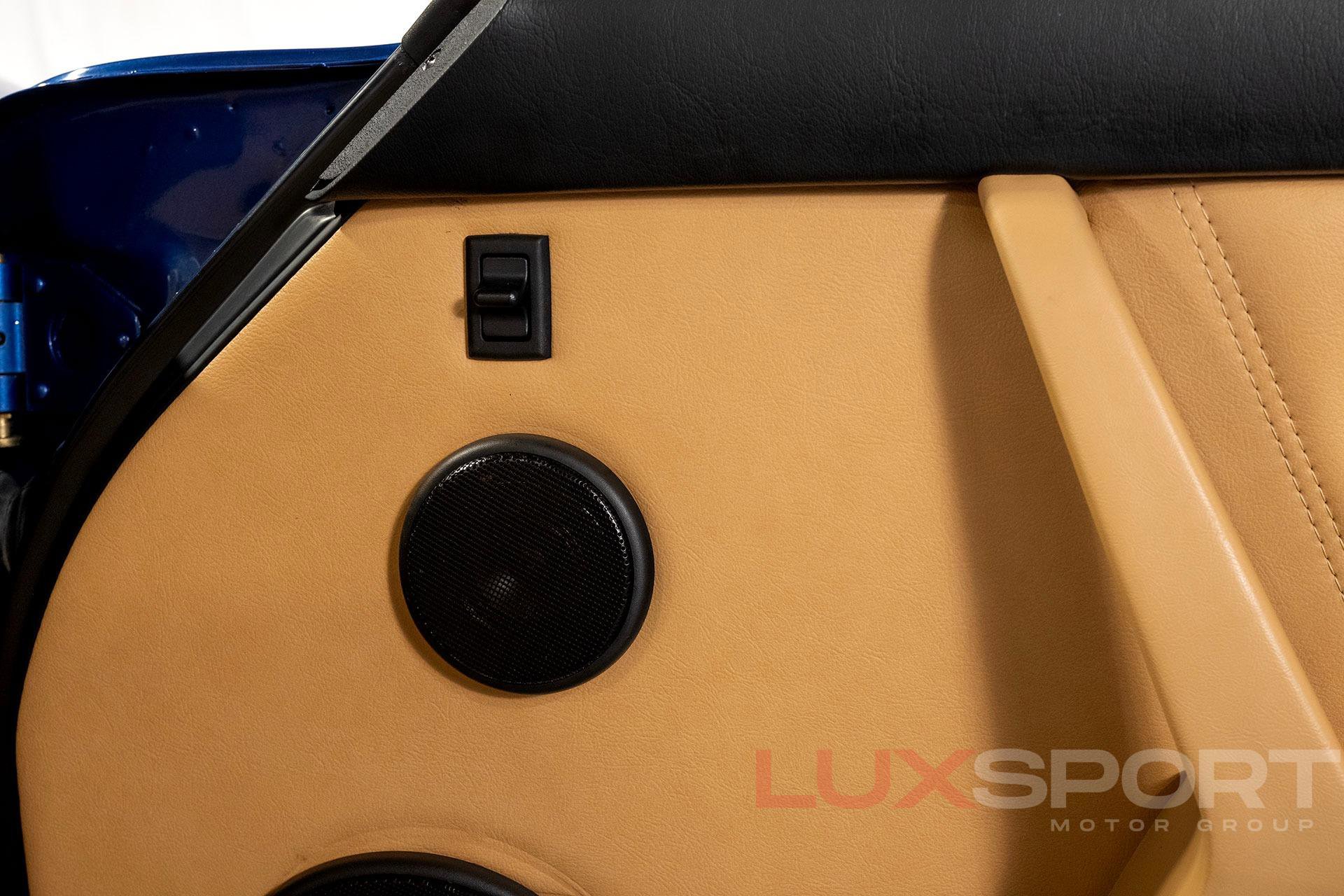 Used 1992 Porsche 911 Carrera image 48