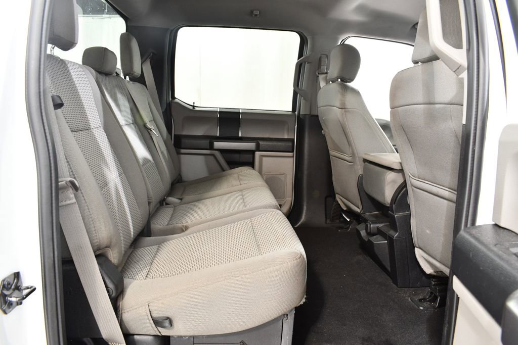 Used 2019 Ford F250 XLT w/ Snow Plow Prep Package AWD/4WD image 19