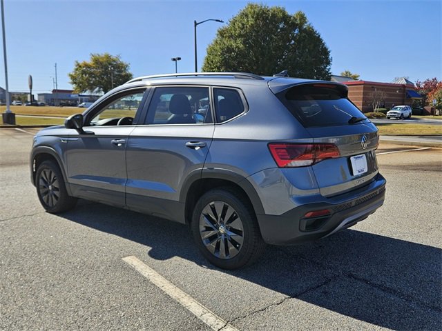 Used 2024 Volkswagen Taos S image 9