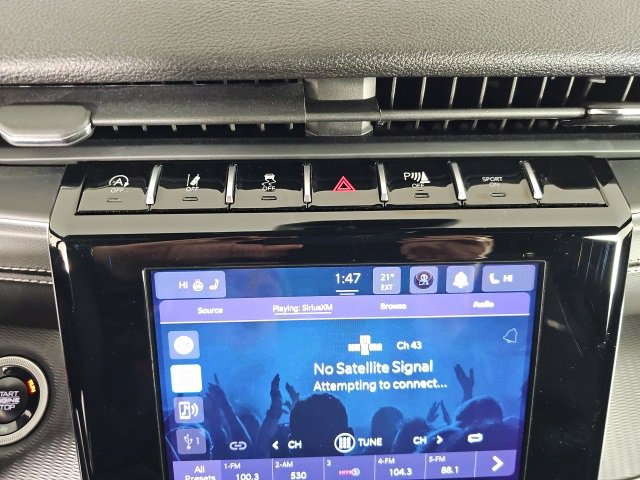 Certified 2024 Jeep Grand Cherokee Altitude image 22