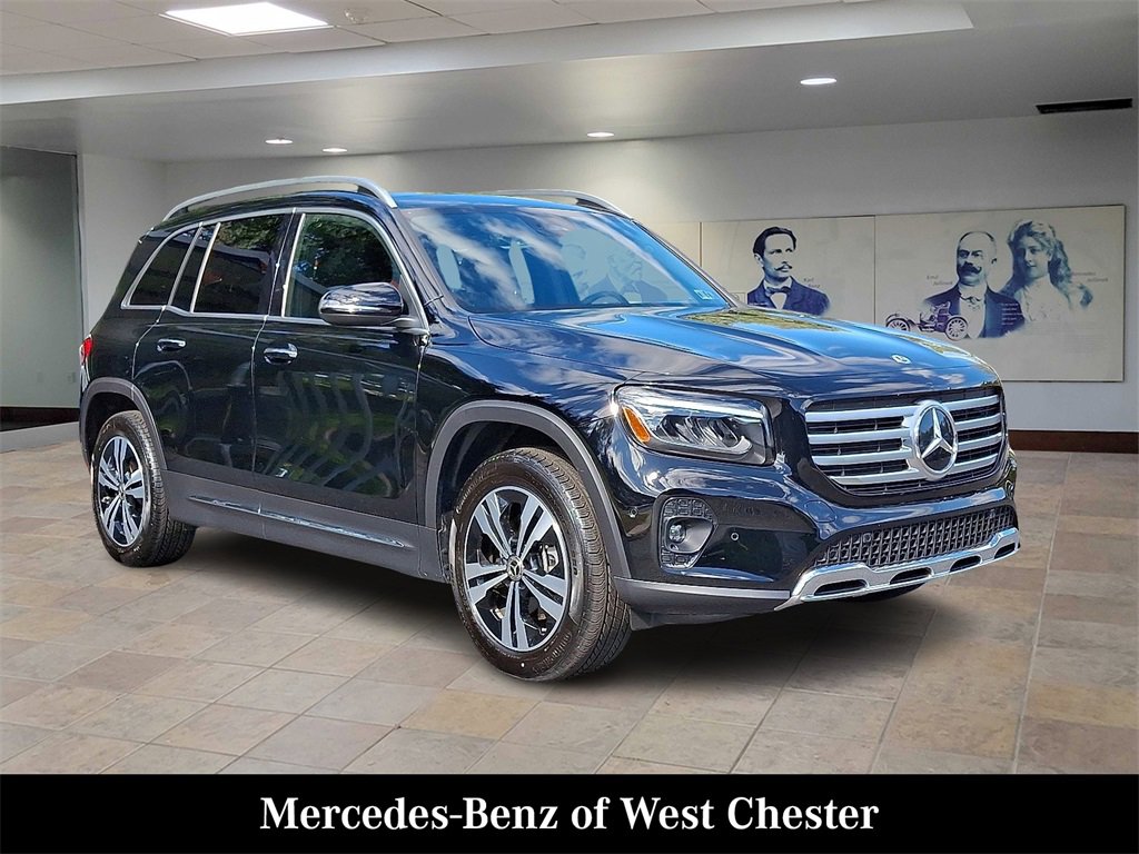 Certified 2025 Mercedes-Benz GLB 250 4MATIC image 1