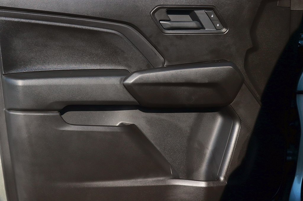 Used 2025 Chevrolet Colorado Trail Boss AWD/4WD image 10
