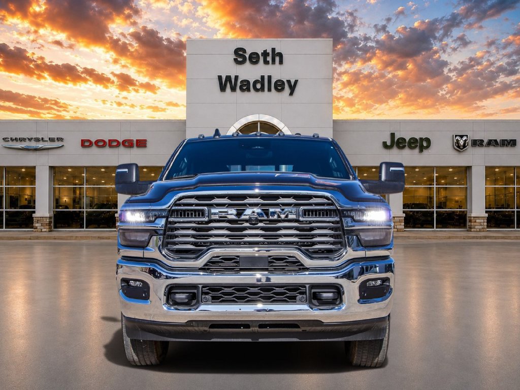 Used 2025 RAM 2500 Tradesman AWD/4WD image 2