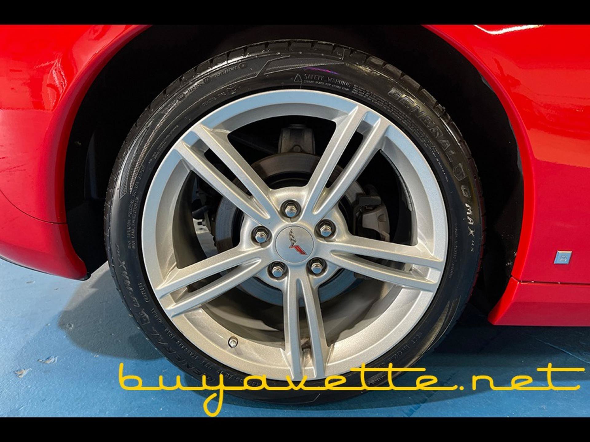 Used 2008 Chevrolet Corvette Convertible RWD image 15