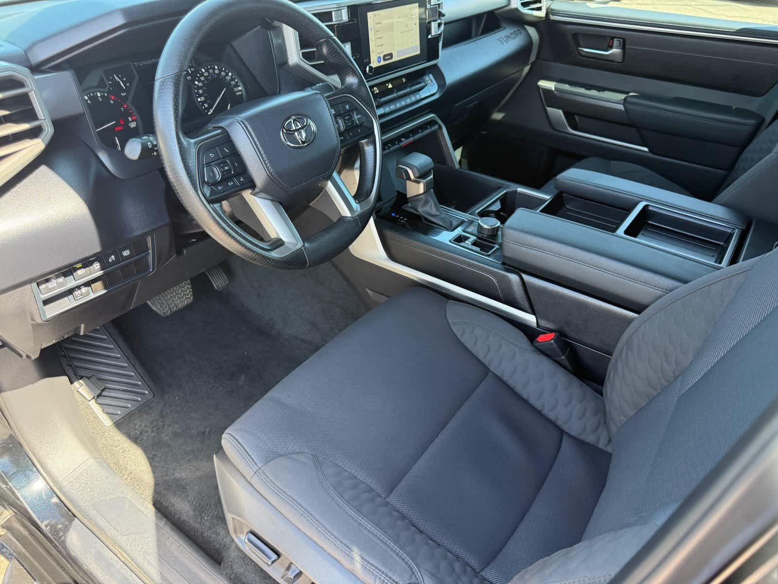 Used 2025 Toyota Tundra SR5 AWD/4WD image 13