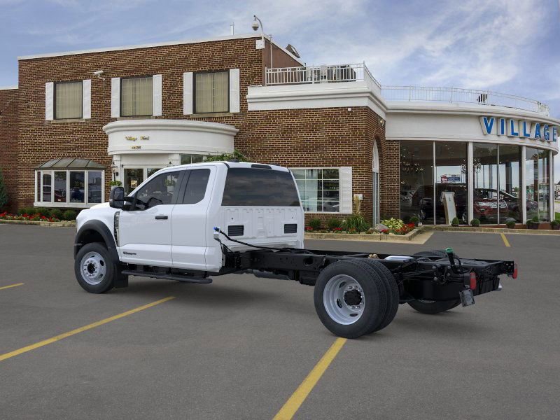 New 2026 Ford F550 4x4 SuperCab Super Duty w/ XLT Value Package image 4