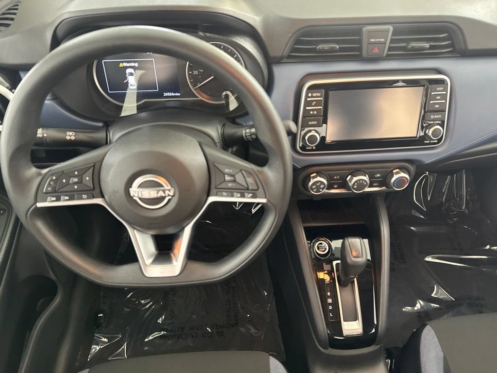 Used 2025 Nissan Versa SV FWD image 25