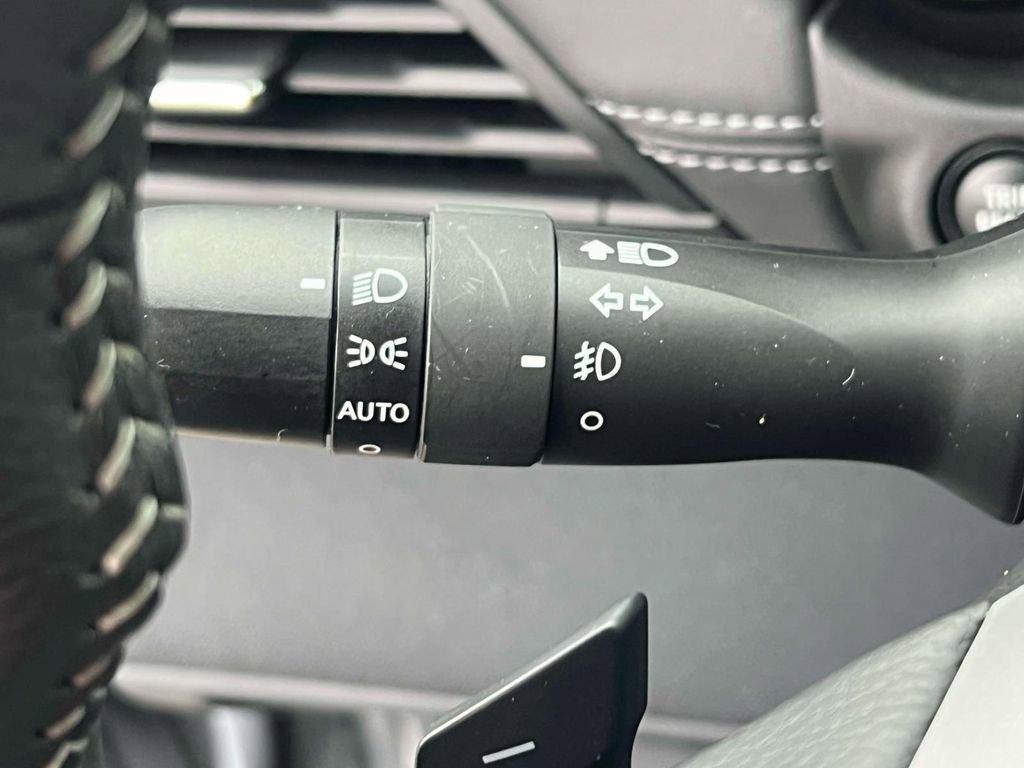 Certified 2025 Subaru Outback Premium image 16