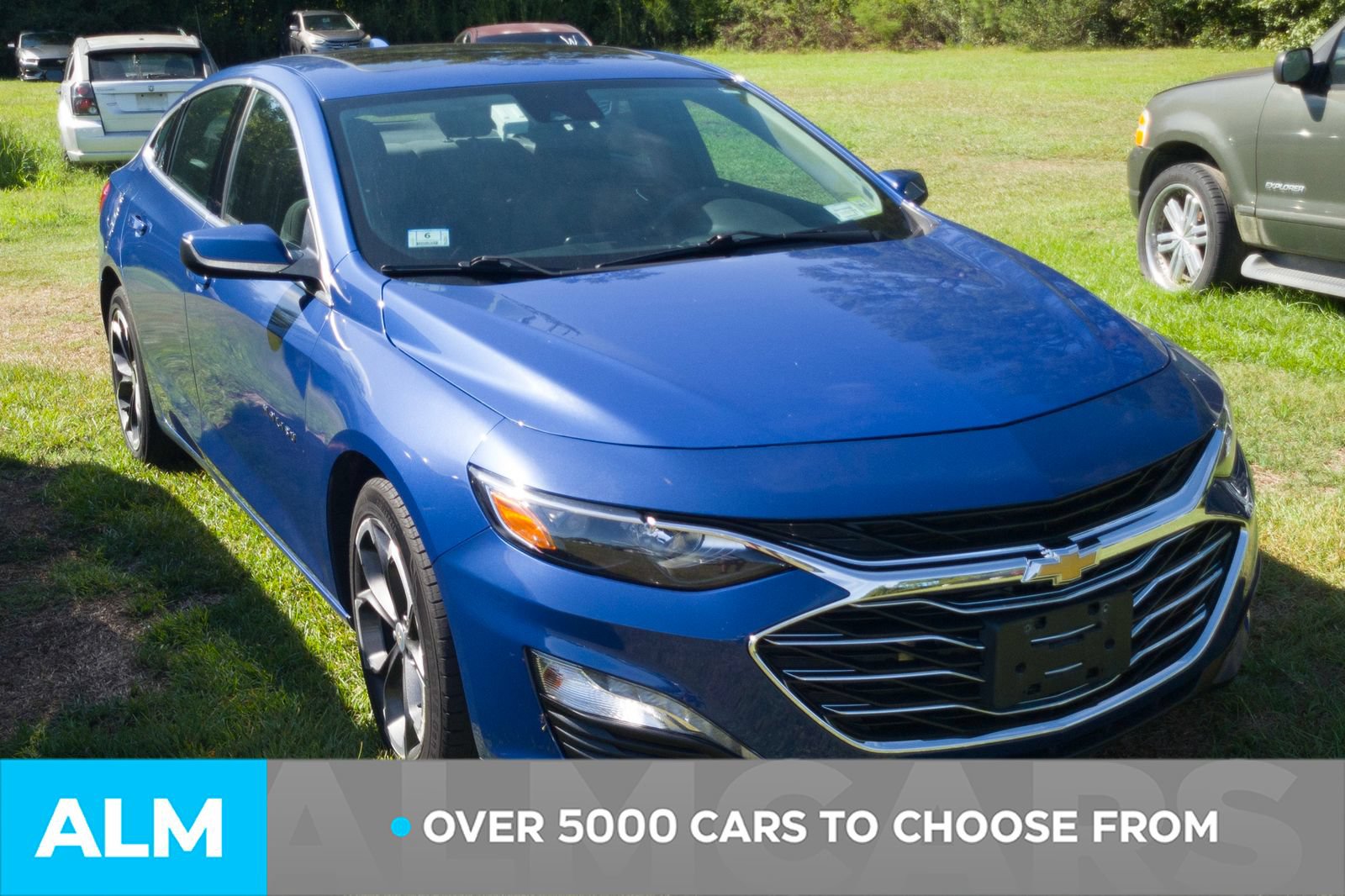 Used 2023 Chevrolet Malibu LT FWD image 2