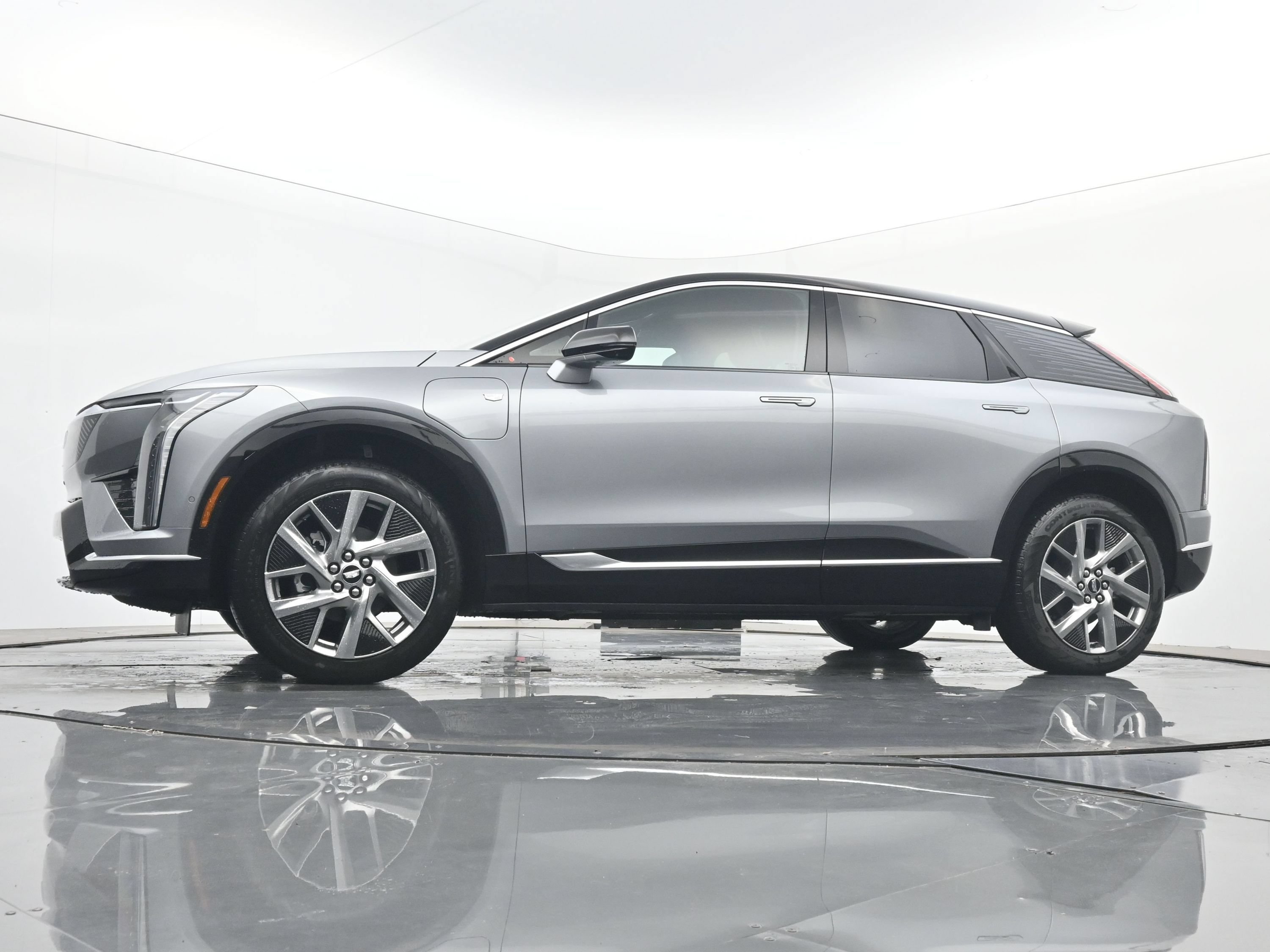 New 2026 Cadillac Optiq Luxury 1 AWD/4WD image 16