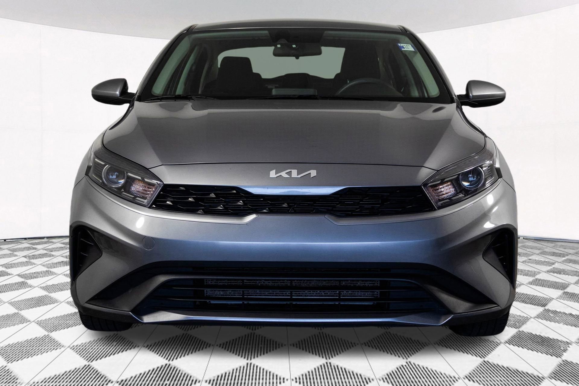 Used 2024 Kia Forte LXS FWD image 7