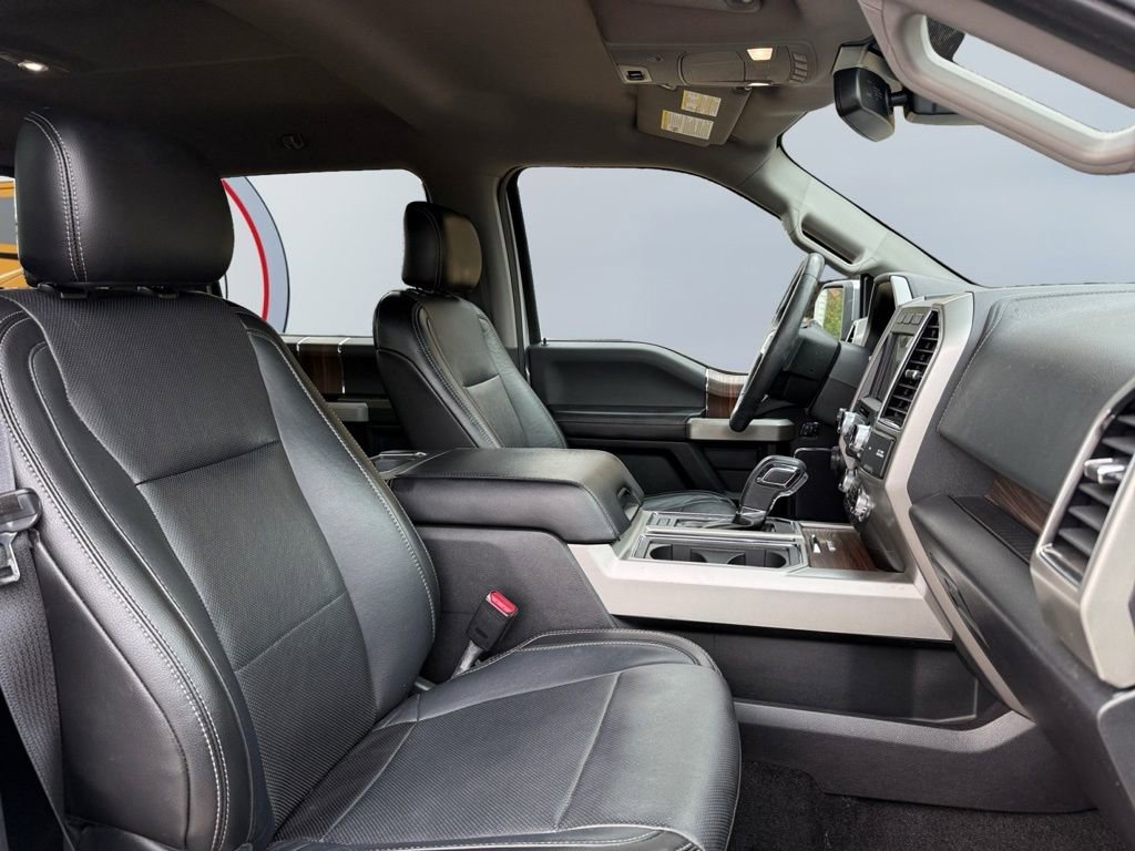 Used 2017 Ford F150 Lariat w/ Equipment Group 502A Luxury AWD/4WD image 27