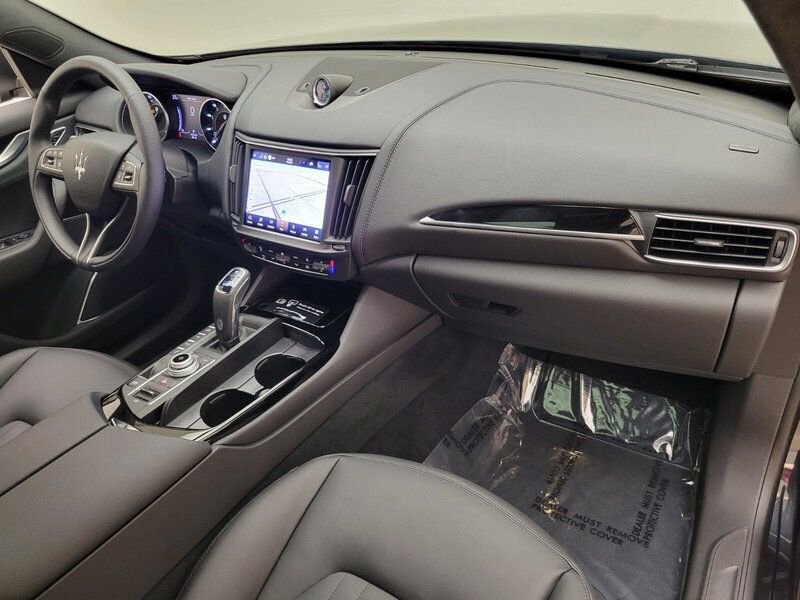 Used 2023 Maserati Levante GT image 47