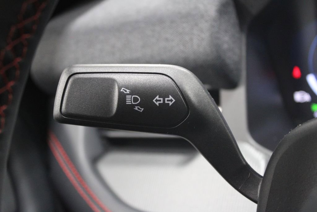 New 2026 Ford Explorer ST-Line w/ ST-Line Street Pack image 40