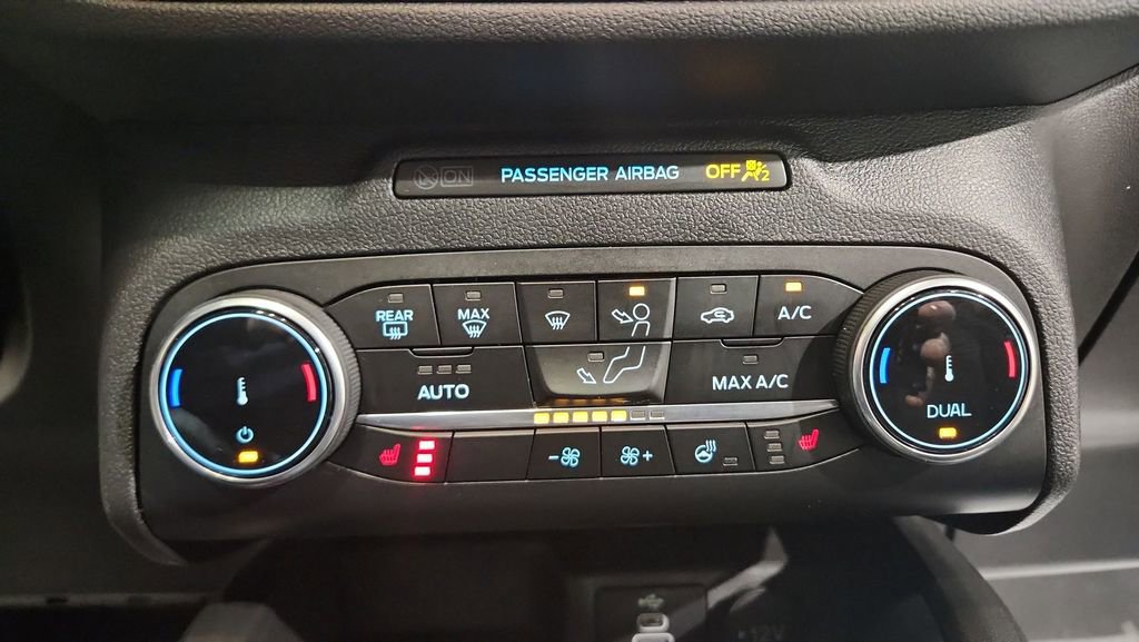 Used 2024 Ford Escape ST-Line Select w/ Class II Trailer Tow Package image 22