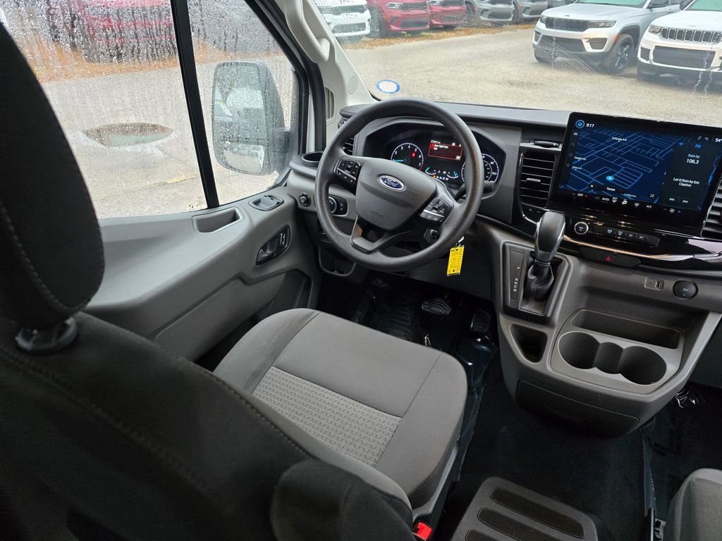 Used 2024 Ford Transit 350 XLT image 33