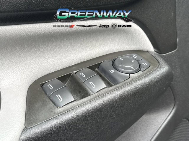 Used 2023 Chevrolet Equinox LS w/ LPO, Floor Liner Package AWD/4WD image 18