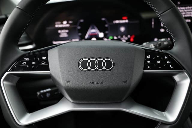 New 2025 Audi Q5 Premium Plus image 32