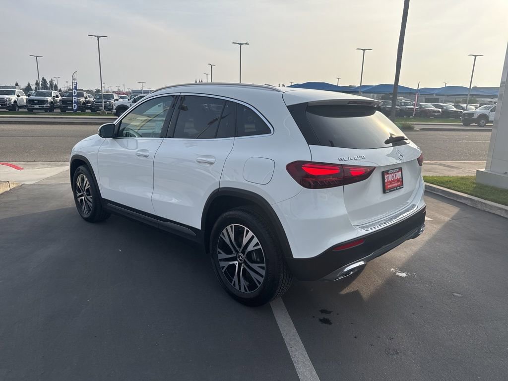 Used 2025 Mercedes-Benz GLA 250 4MATIC image 7