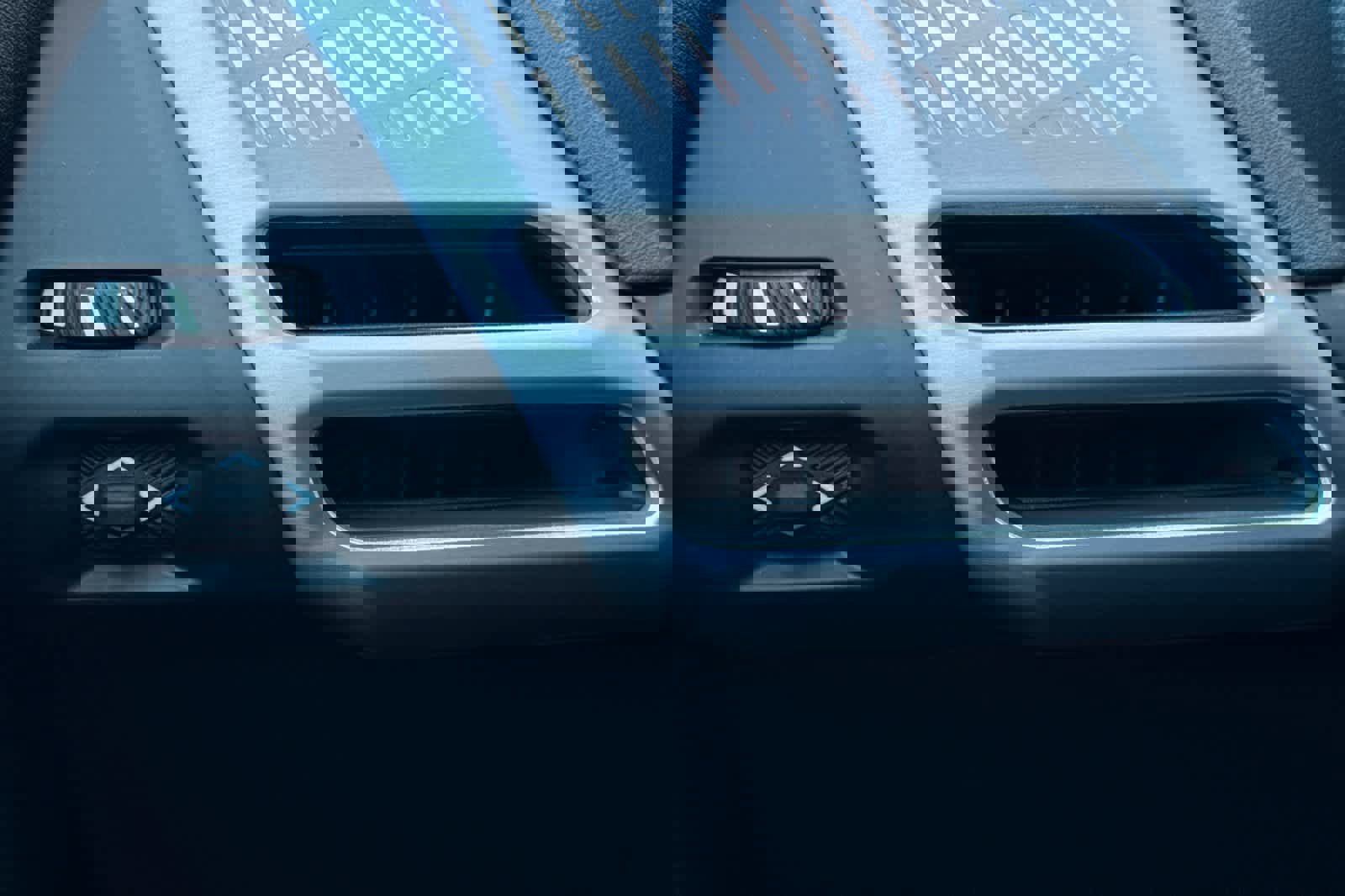 Used 2025 BMW 228i xDrive w/ Premium Package image 28