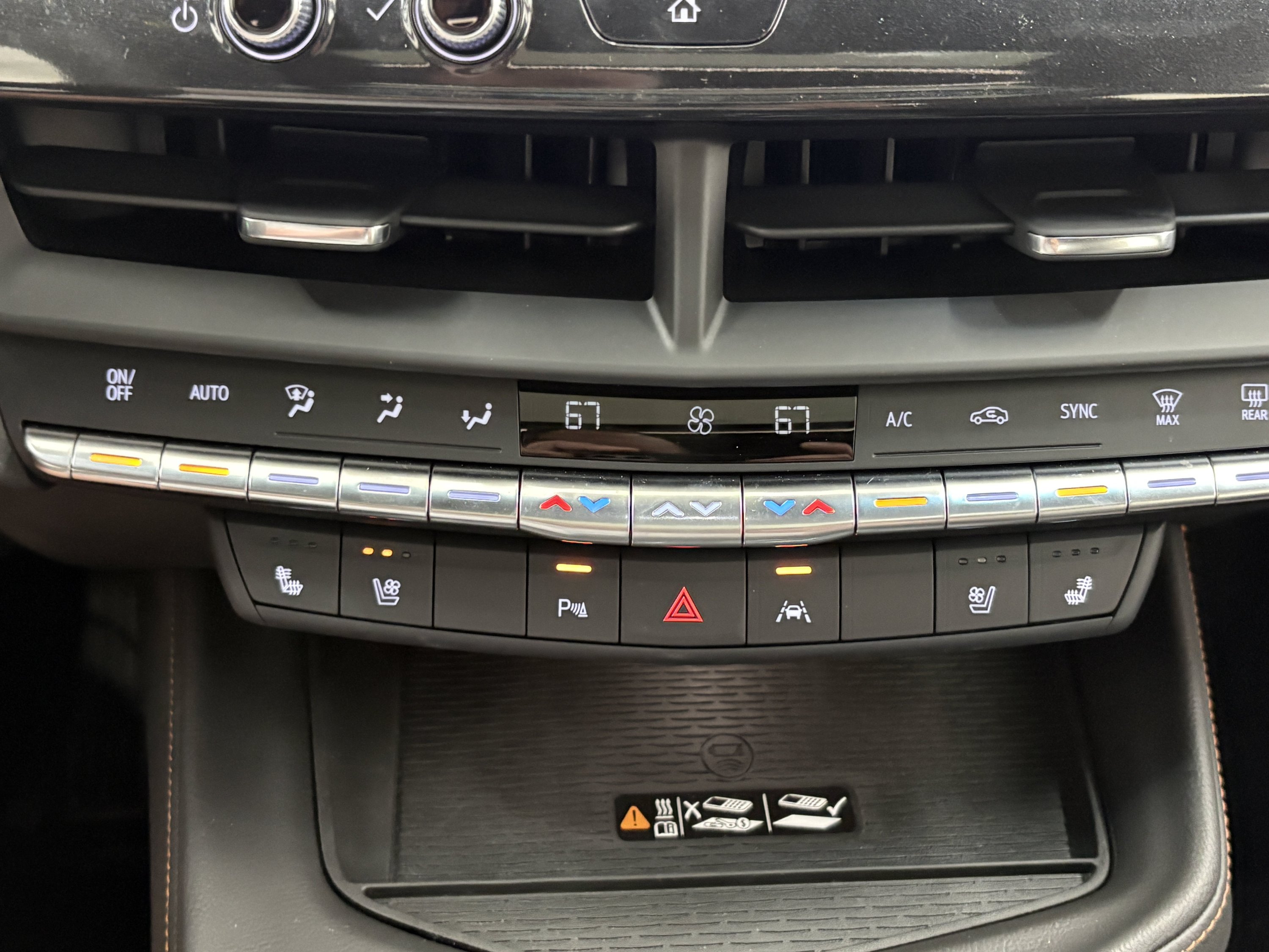 Used 2025 Cadillac CT4 Sport RWD image 18