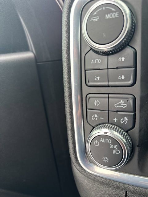 Used 2021 GMC Sierra 1500 Elevation image 29