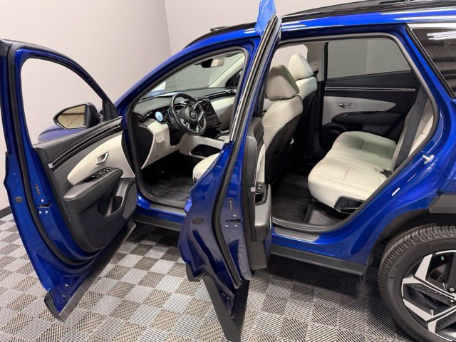 Used 2022 Hyundai Tucson Limited w/ Cargo Package AWD/4WD image 13