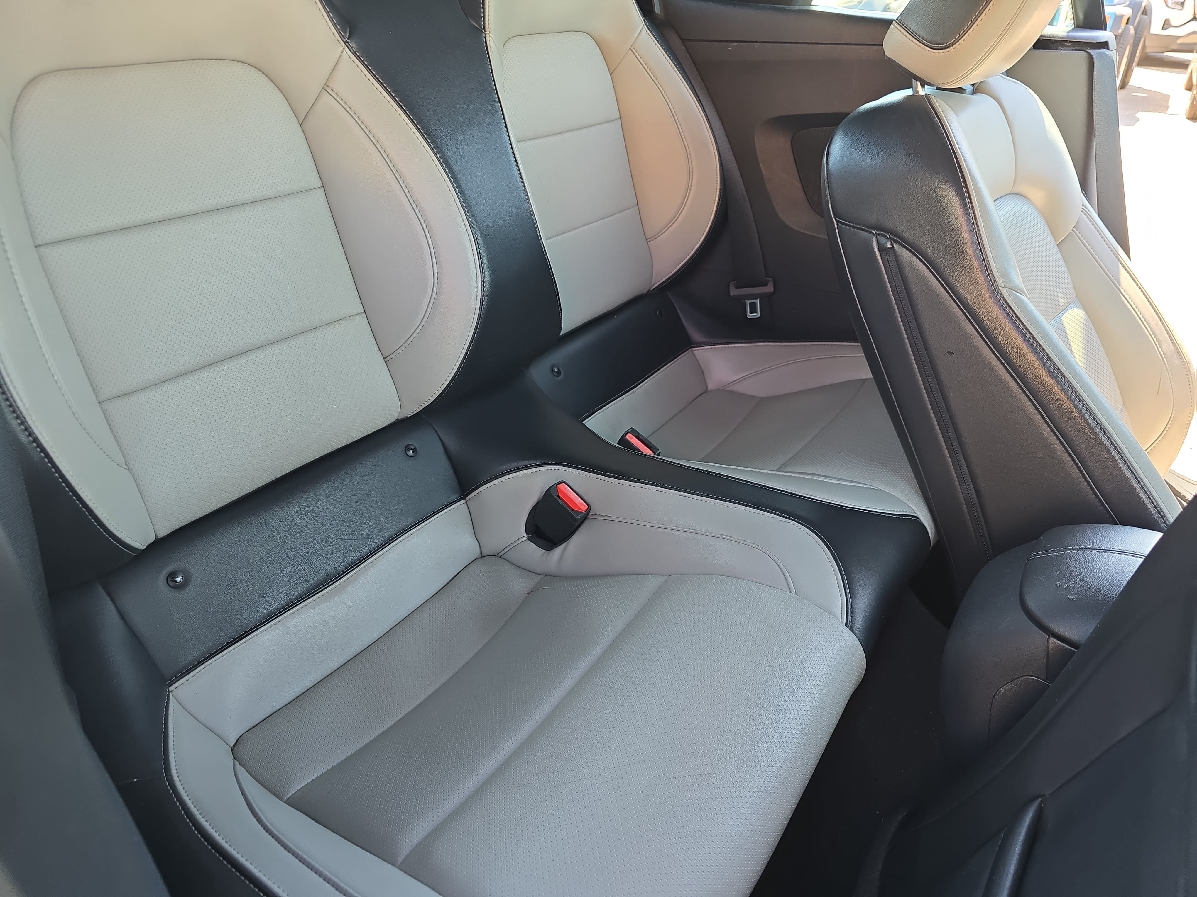 Used 2024 Ford Mustang Premium RWD image 11
