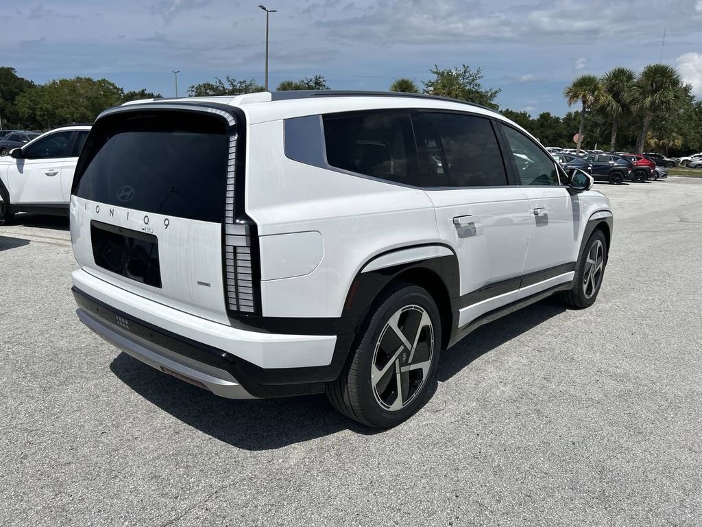 New 2026 Hyundai Ioniq 9 Limited image 10